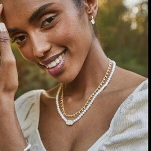 Kendra Scott Elisa Pearl Beaded Becklace